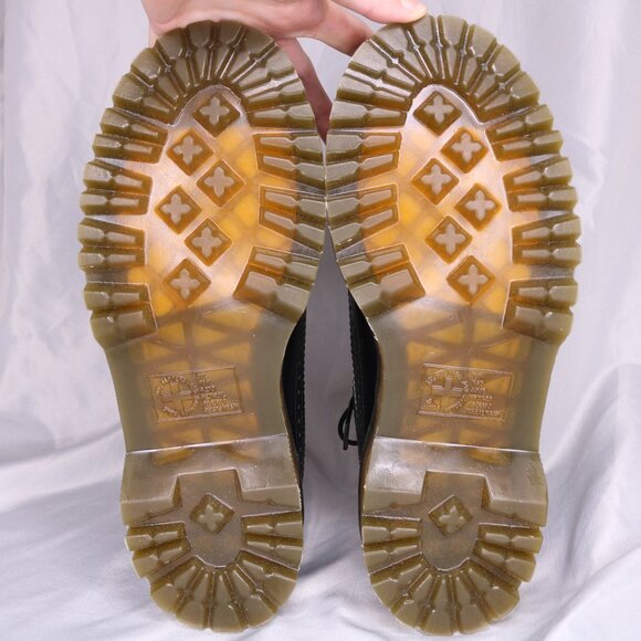 Dr. Martens Black & White Wingtip Brogue Oxford Shoes Size 7 NWOB - Picture 7 of 8